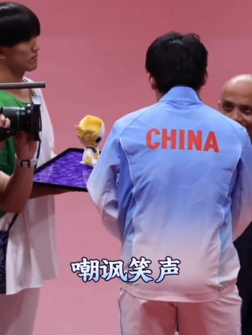 每位观看者可以自由选择。产品图片